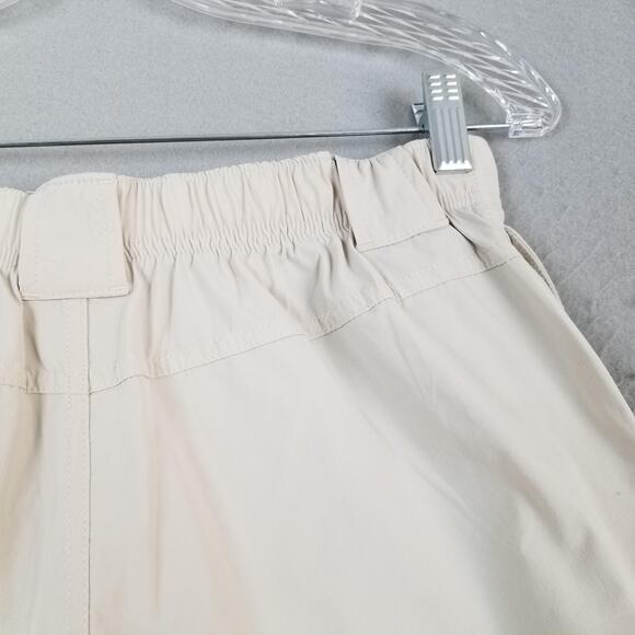 Huk Shorts Womens Small Beige Khaki Nylon Stretch Fishing Outdoor Elastic Waist - Picture 10 of 16